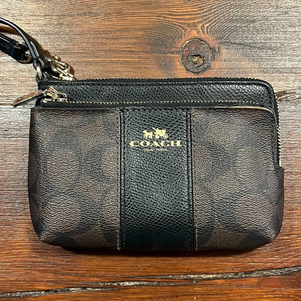 Coach Corner Zip Wristlet